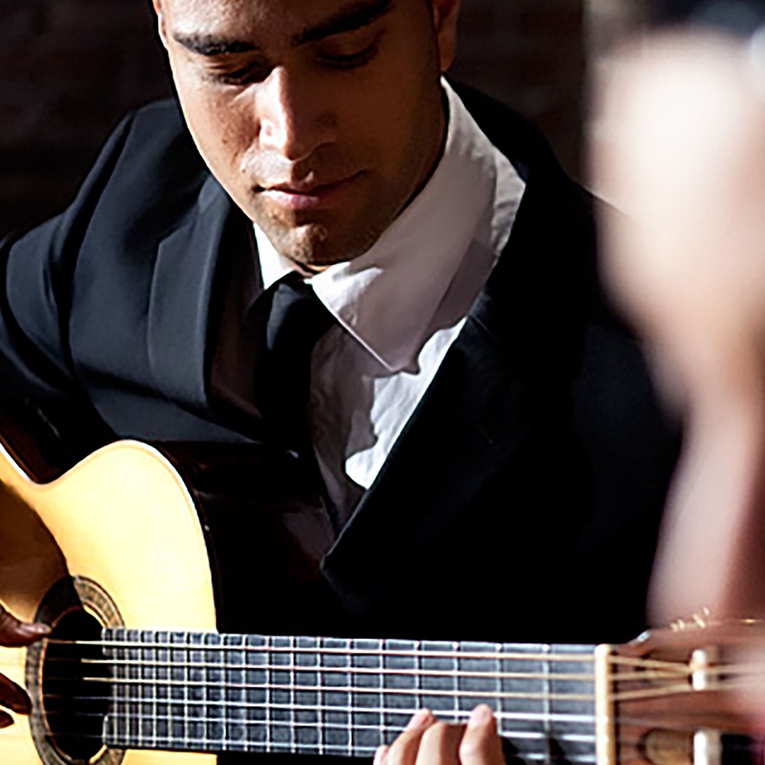 Élan Artists // Guitar Duo